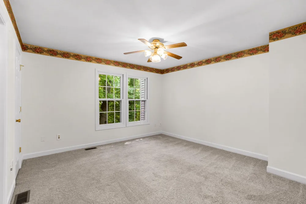 10637 ALISON DRIVE Burke, VA 22015