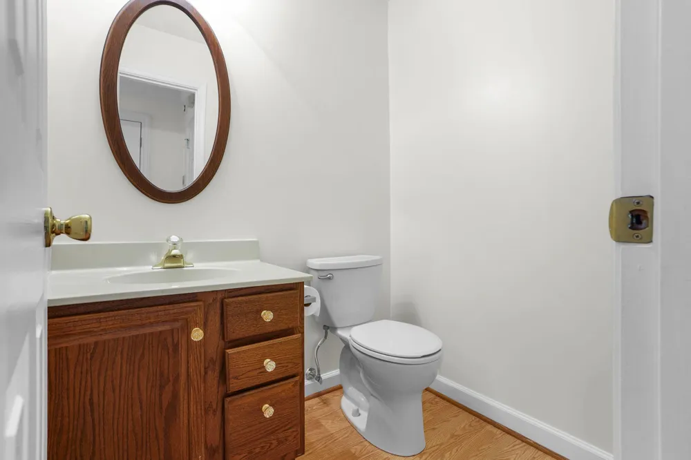 10637 ALISON DRIVE Burke, VA 22015