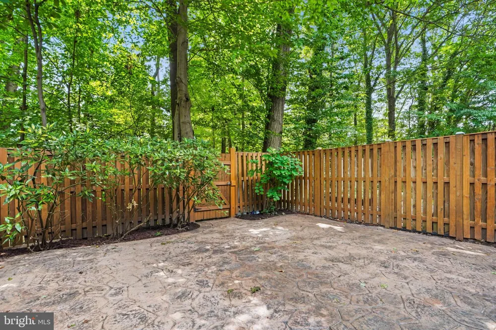 10637 ALISON DRIVE Burke, VA 22015
