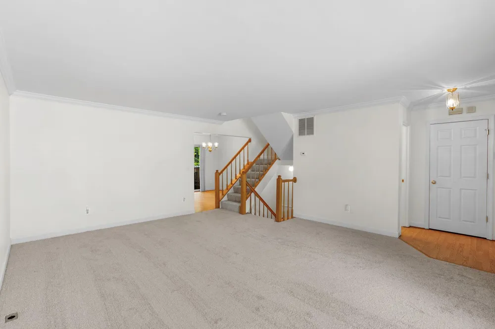 10637 ALISON DRIVE Burke, VA 22015