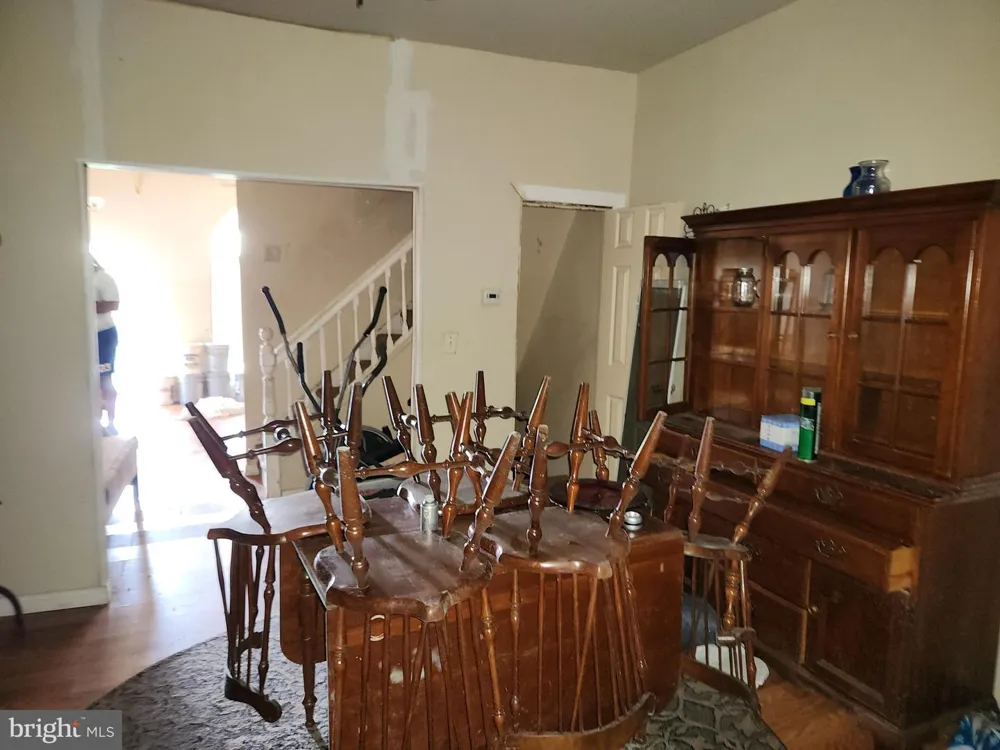 2660 PRESBURY STREET Baltimore, MD 21216