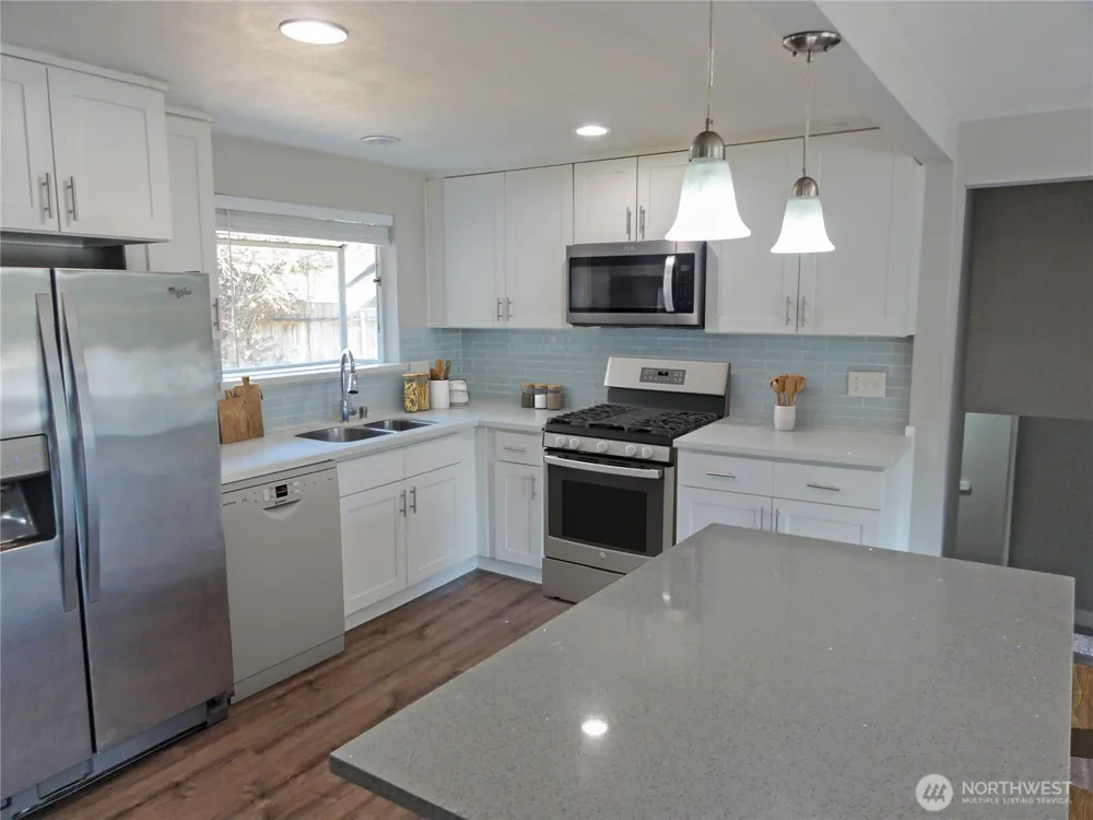 3646 S 292nd Place Auburn, WA 98001