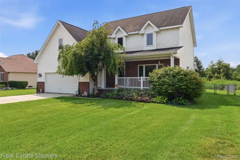 4741 Ridgewood Drive
