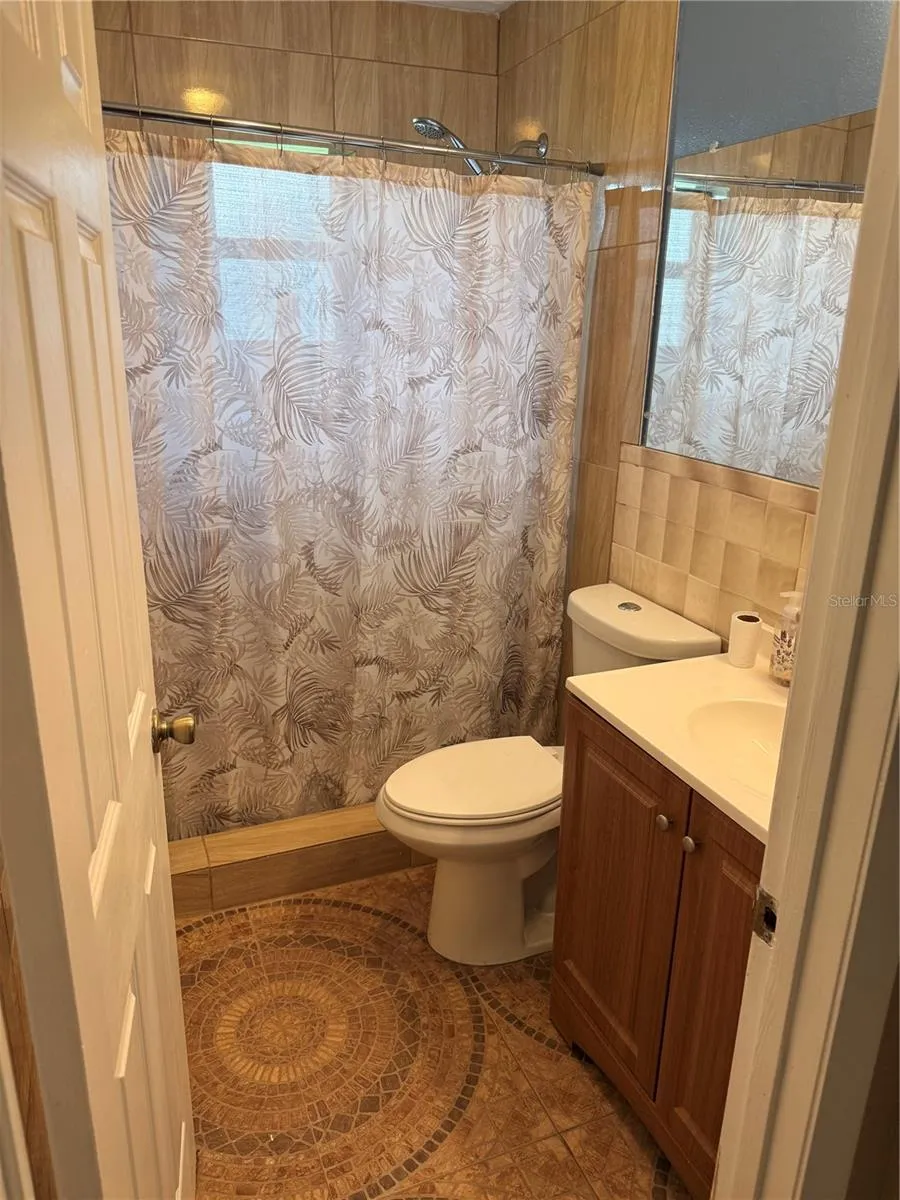 113 WHITE AVENUE NE Lake Placid, FL 33852