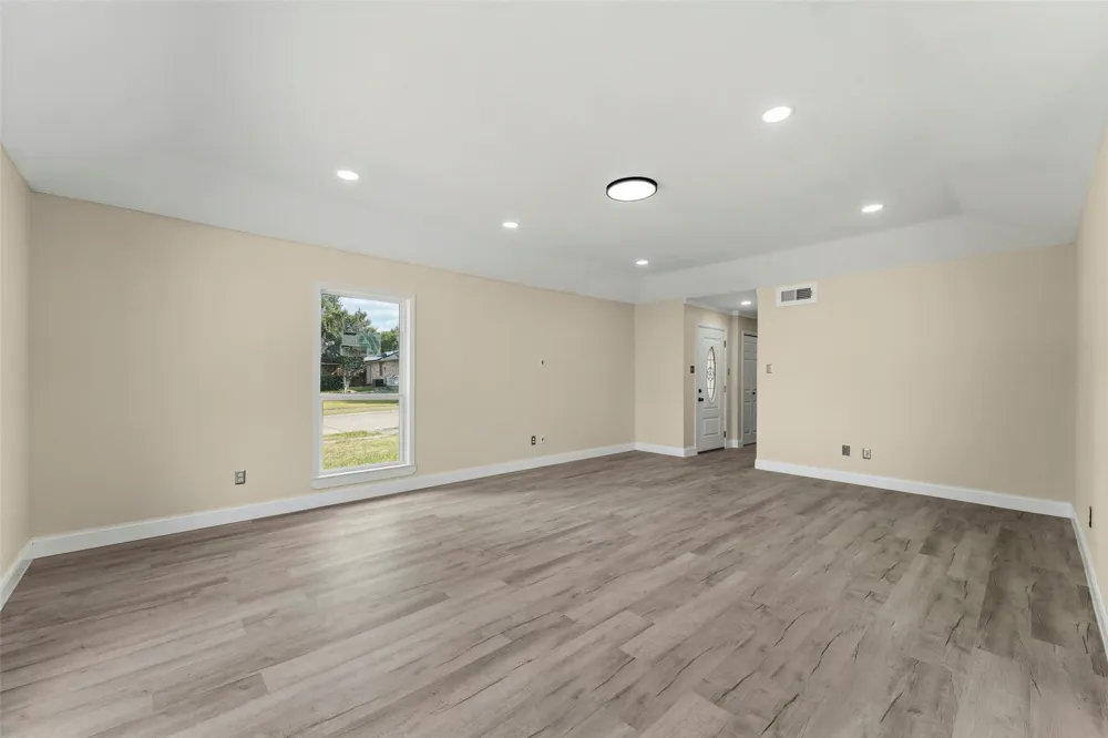 1307 Reesling Drive Mesquite, TX 75150