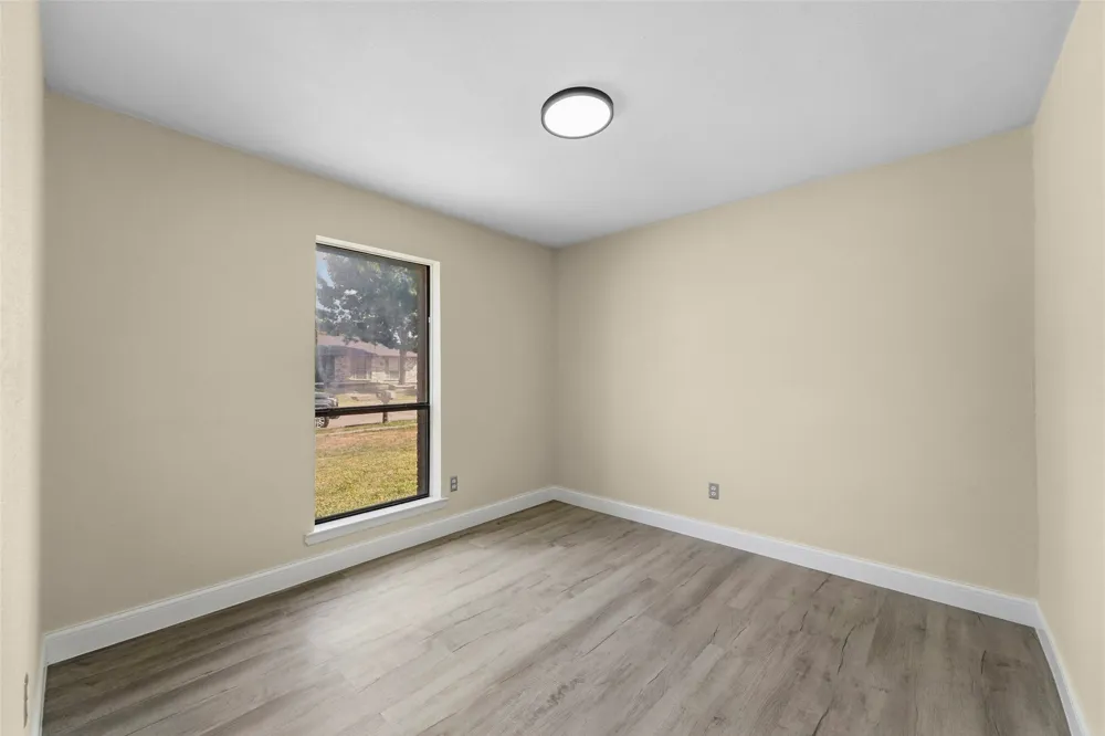 1307 Reesling Drive Mesquite, TX 75150