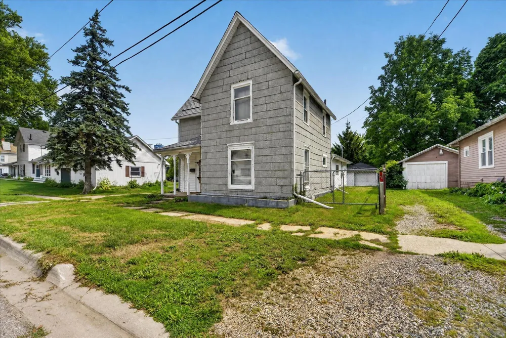 203 Brown Street Durand, MI 48429