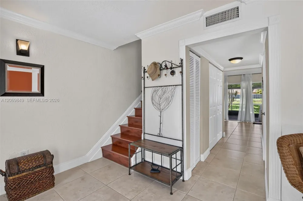 10725 NW 30th Pl #4 Sunrise, FL 33322