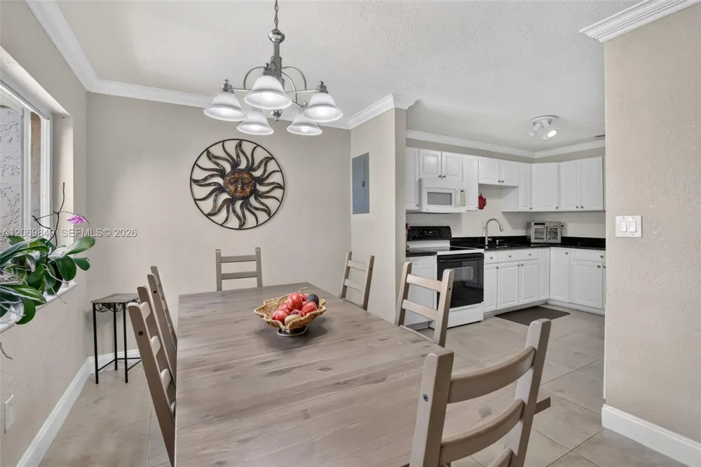 10725 NW 30th Pl #4 Sunrise, FL 33322
