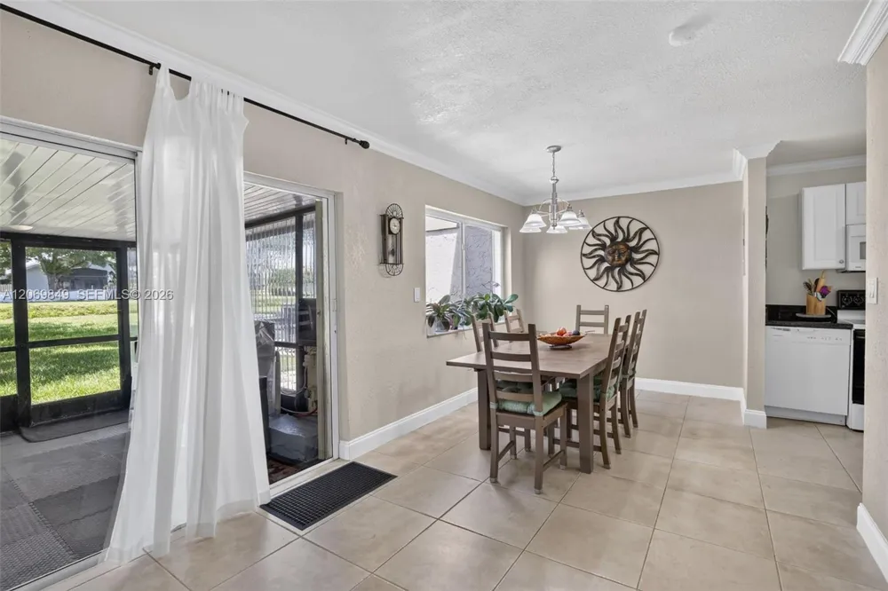 10725 NW 30th Pl #4 Sunrise, FL 33322