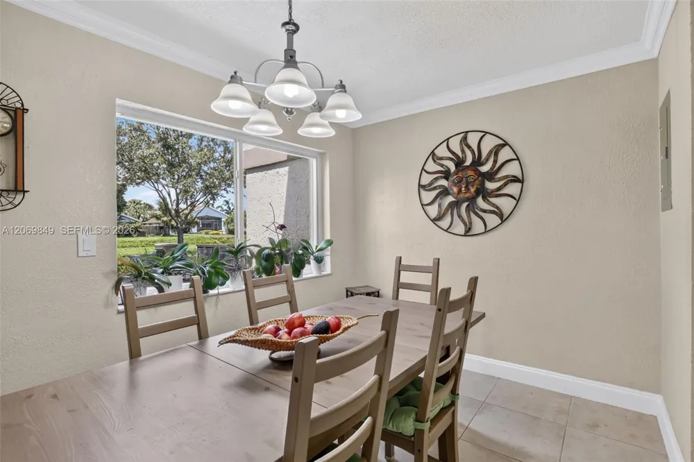 10725 NW 30th Pl #4 Sunrise, FL 33322