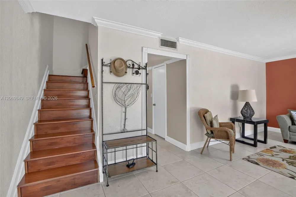 10725 NW 30th Pl #4 Sunrise, FL 33322