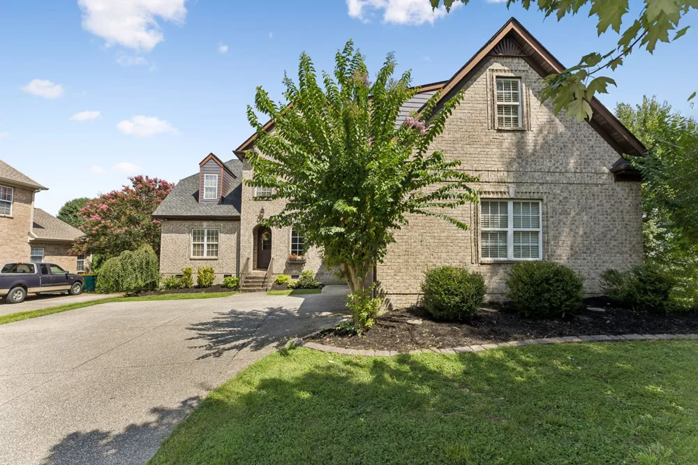3005 Mickey Rd Spring Hill, TN 37174