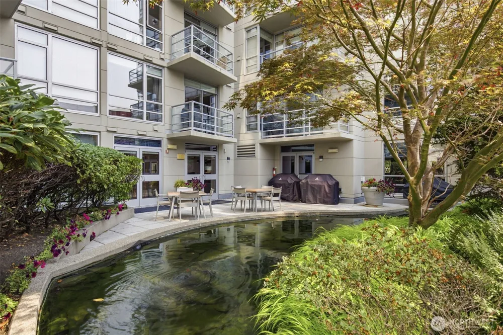 2929 1st Ave #418 Seattle, WA 98121