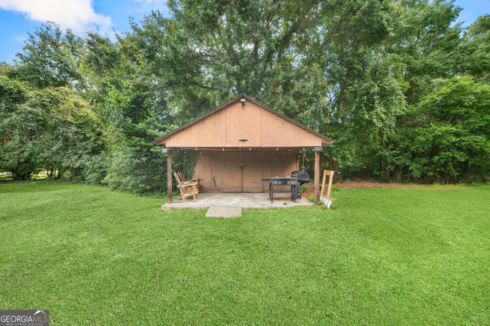 100 Pineview RD Statesboro, GA 30461