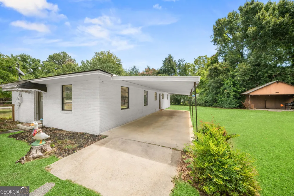 100 Pineview RD Statesboro, GA 30461