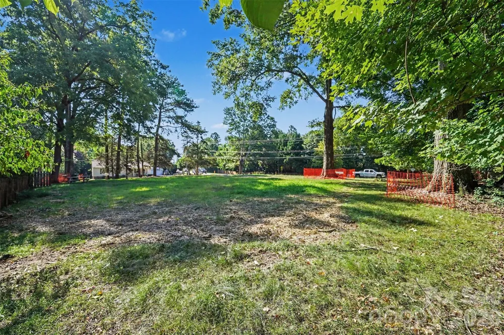 7419 Alexander Road Charlotte, NC 28270