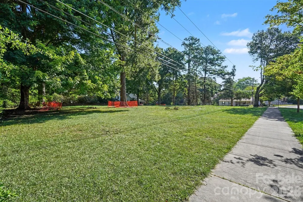 7419 Alexander Road Charlotte, NC 28270