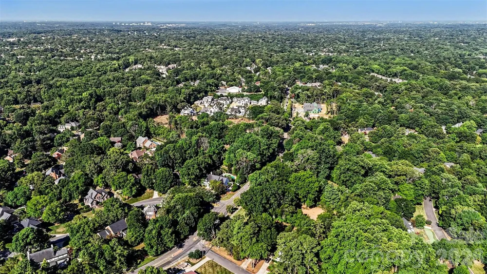 7419 Alexander Road Charlotte, NC 28270