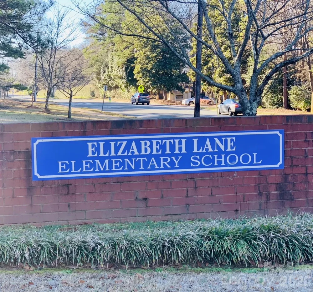 7419 Alexander Road Charlotte, NC 28270