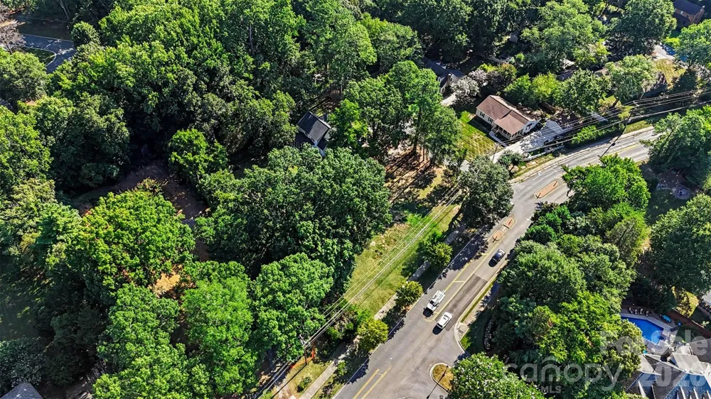 7413 Alexander Road Charlotte, NC 28270