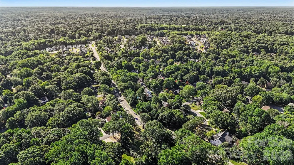 7413 Alexander Road Charlotte, NC 28270
