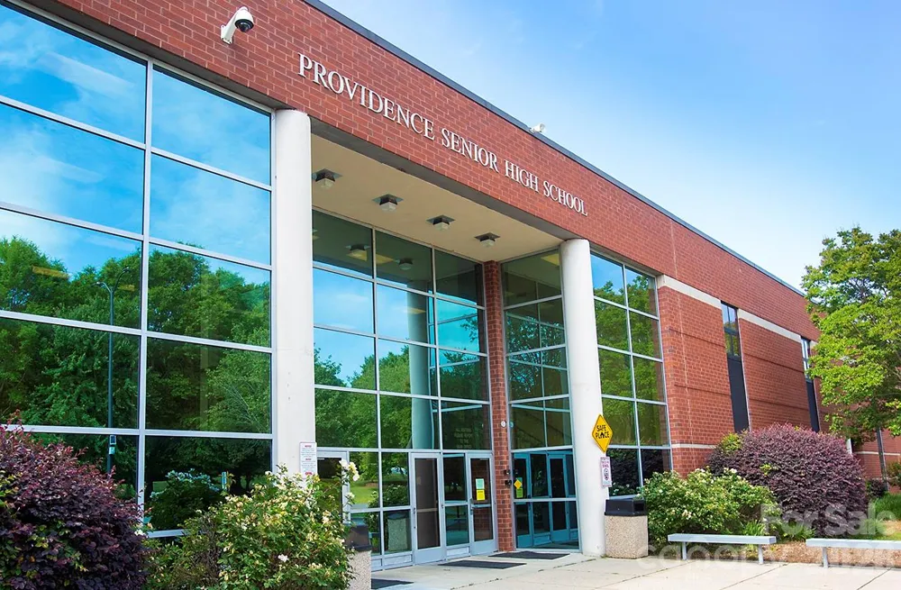 7413 Alexander Road Charlotte, NC 28270