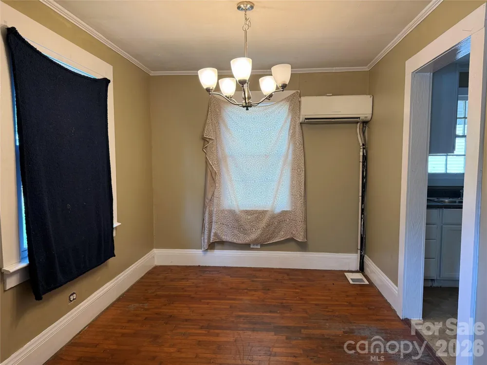 610 E 4th Avenue Gastonia, NC 28054