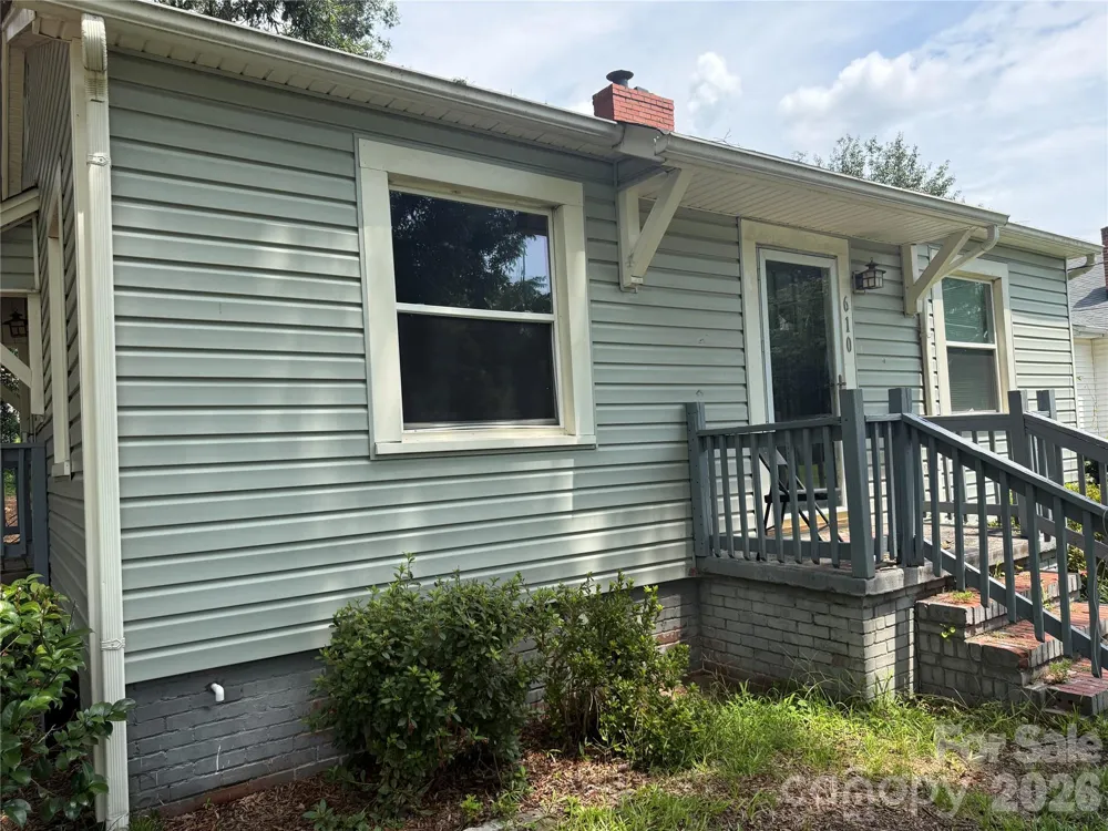 610 E 4th Avenue Gastonia, NC 28054