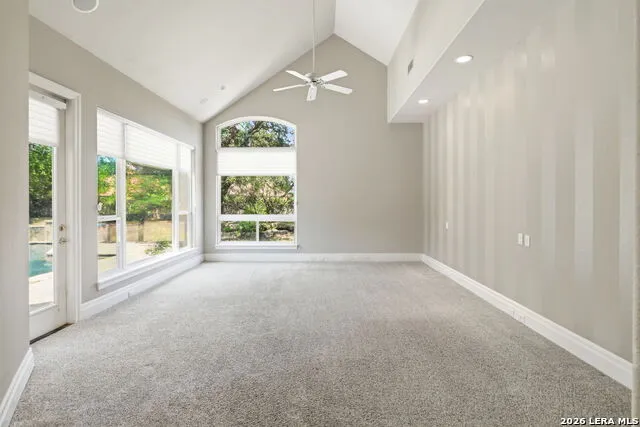 11 Westelm Garden San Antonio, TX 78230