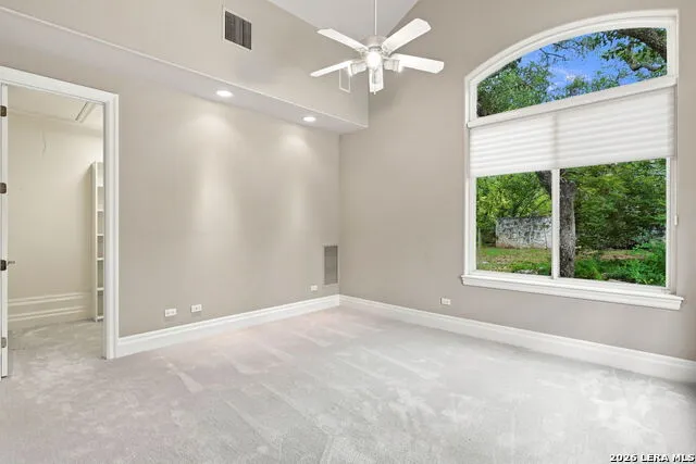 11 Westelm Garden San Antonio, TX 78230