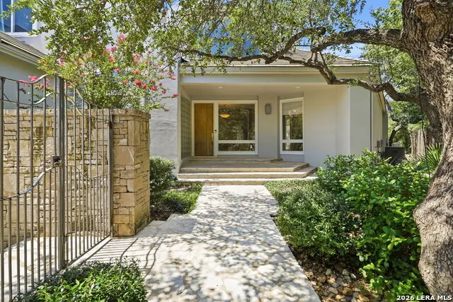 11 Westelm Garden San Antonio, TX 78230