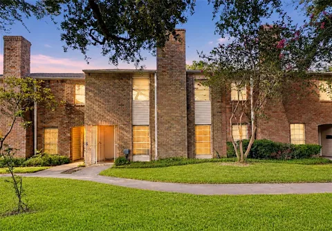 8714 Wilcrest Drive #8714