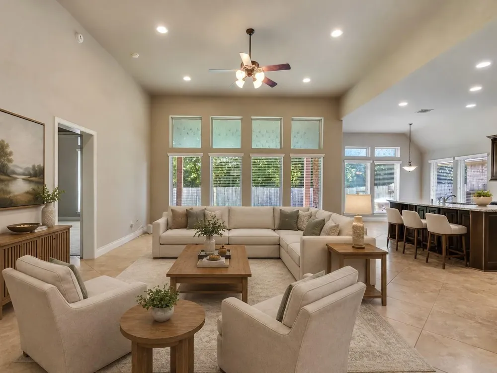 4131 Creekmont Drive Fresno, TX 77545