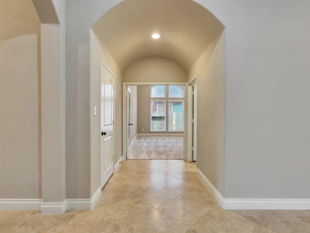 4131 Creekmont Drive Fresno, TX 77545