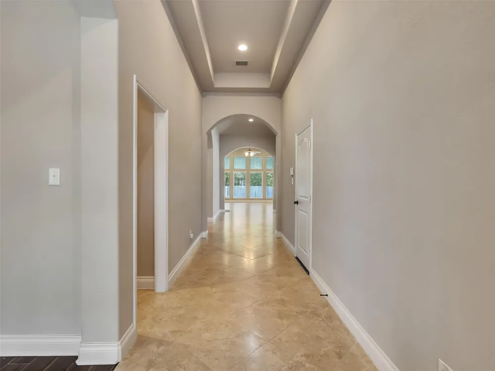 4131 Creekmont Drive Fresno, TX 77545