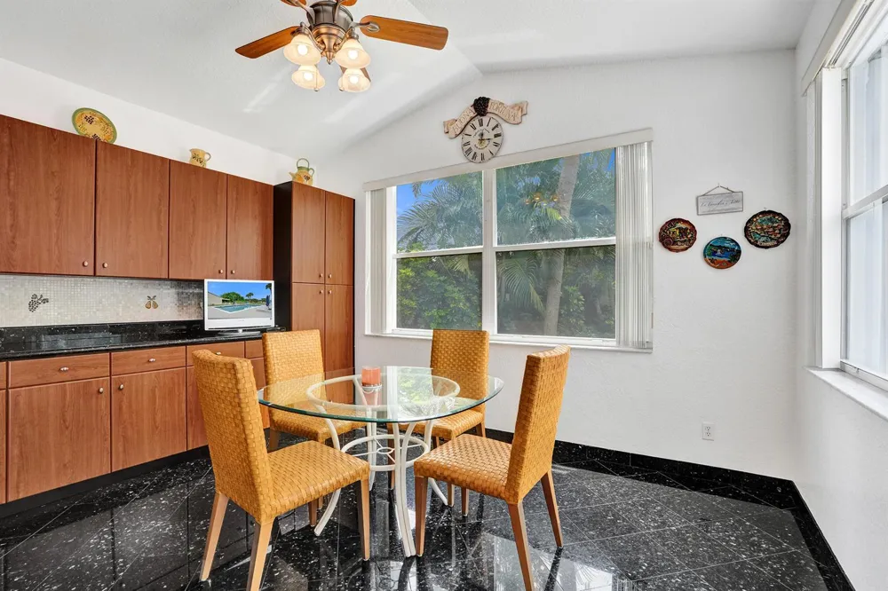 3274 NW 22ND AVENUE Oakland Park, FL 33309