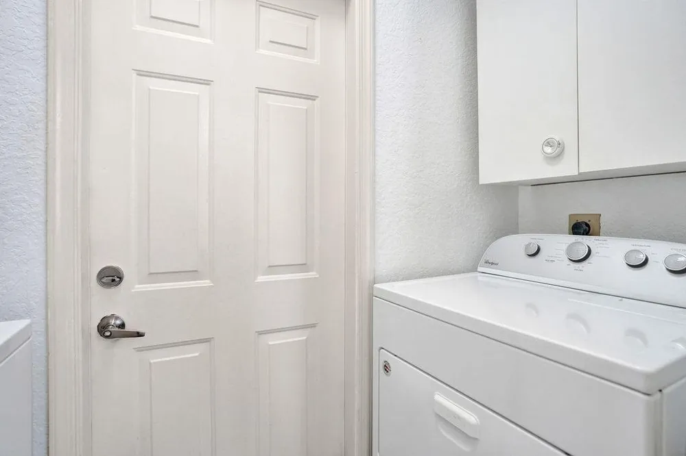 3274 NW 22ND AVENUE Oakland Park, FL 33309