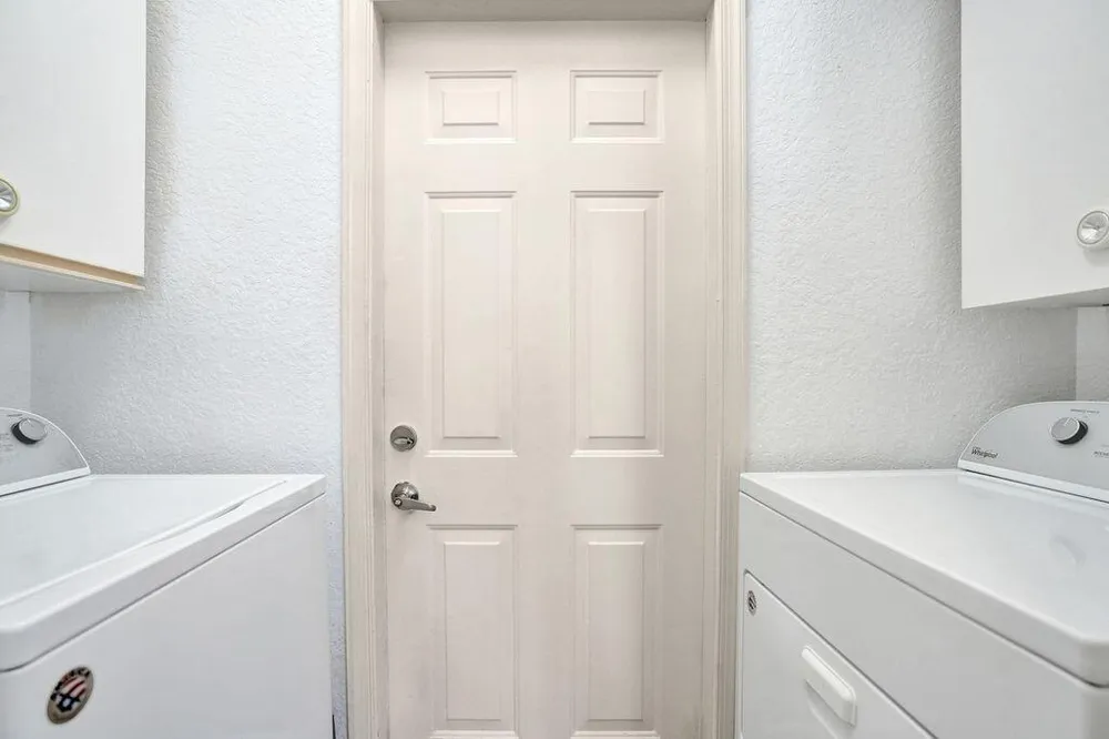3274 NW 22ND AVENUE Oakland Park, FL 33309