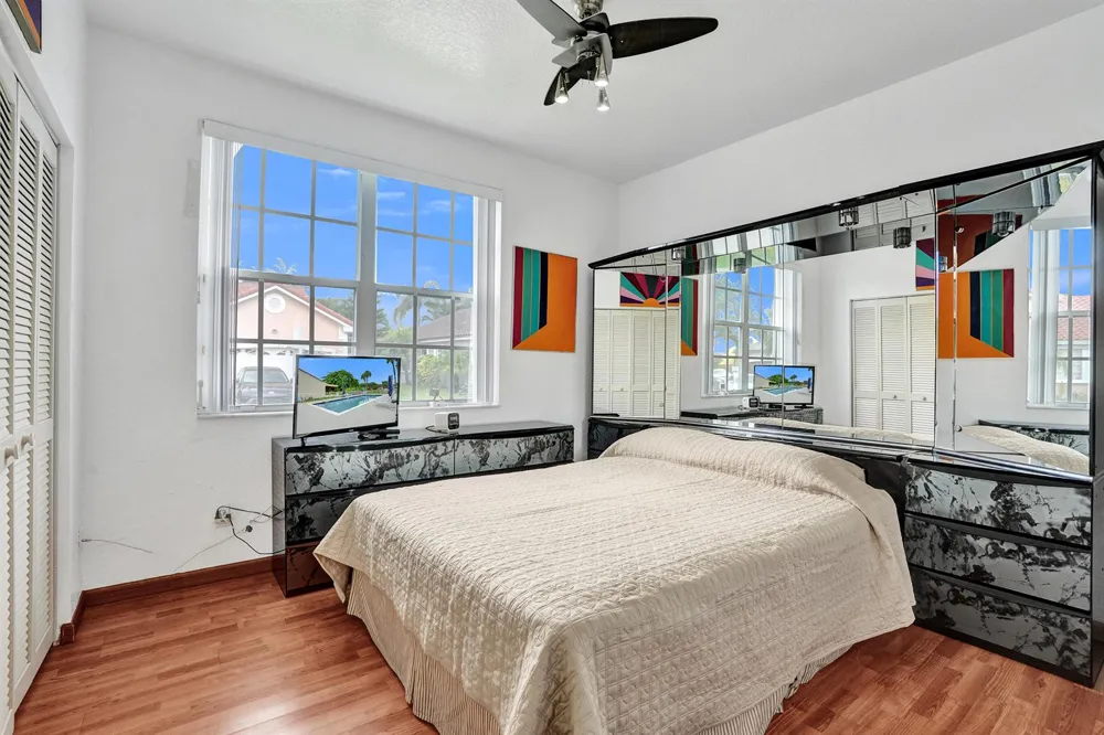 3274 NW 22ND AVENUE Oakland Park, FL 33309