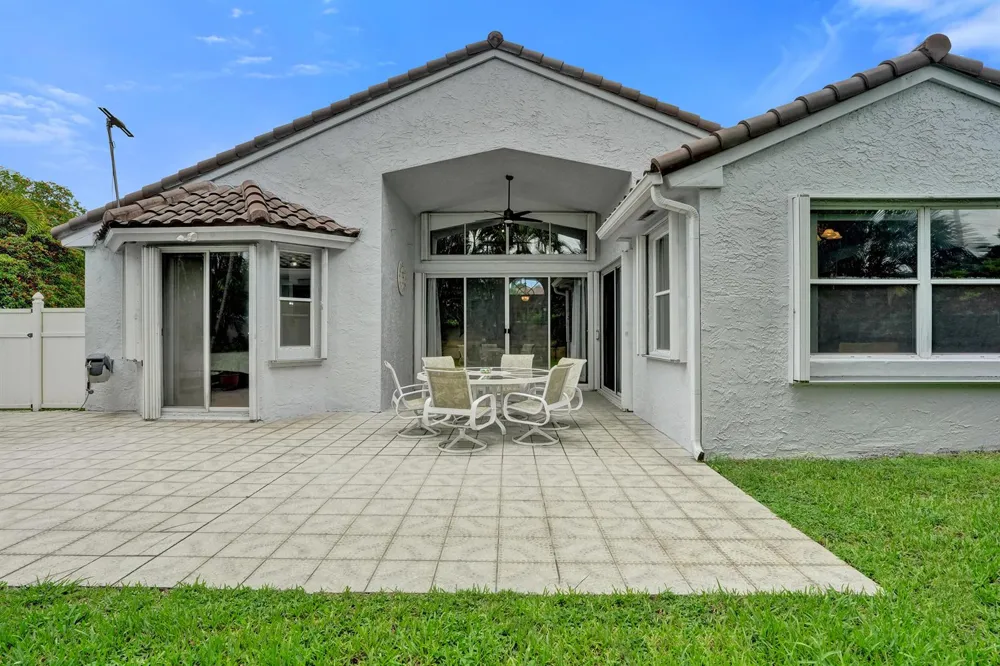 3274 NW 22ND AVENUE Oakland Park, FL 33309