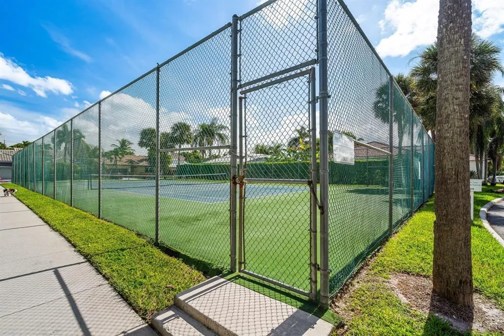 3274 NW 22ND AVENUE Oakland Park, FL 33309