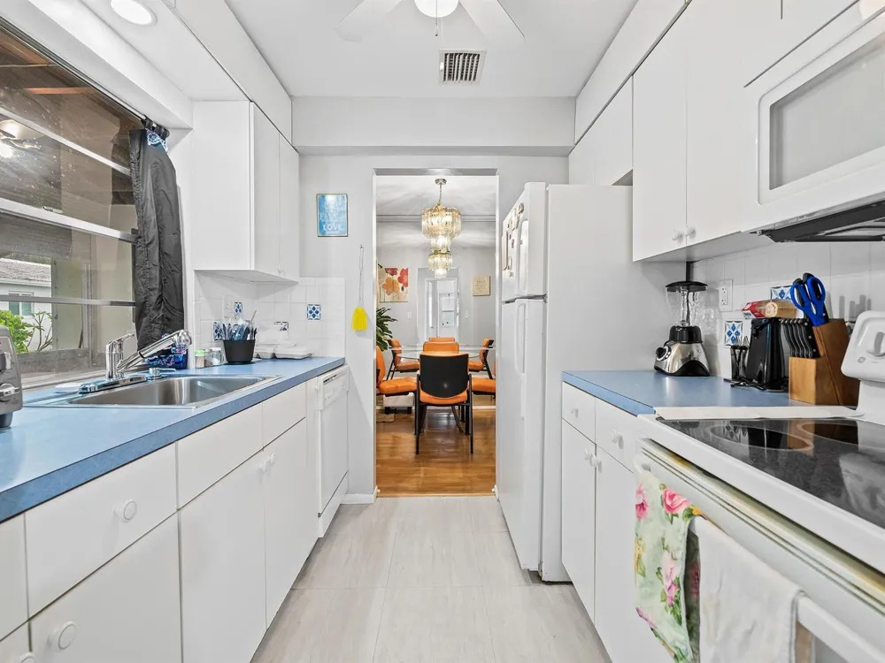 210 NW 25TH COURT Pompano Beach, FL 33064