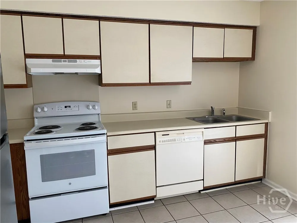 7 Belfair Drive Savannah, GA 31419