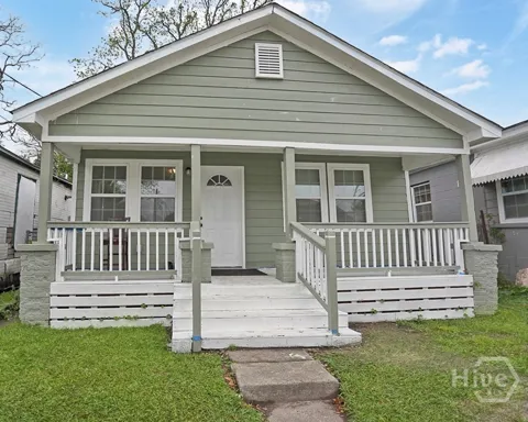 219 Eagle Street
