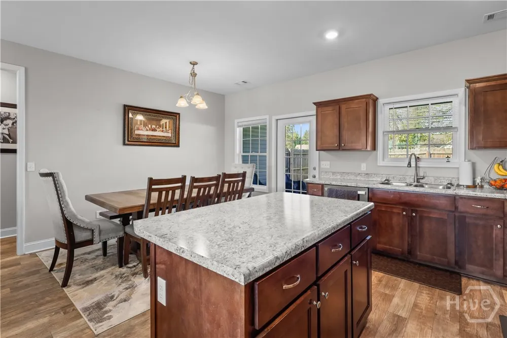 301 Tallulah Bend Ellabell, GA 31308