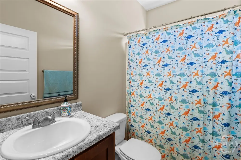 301 Tallulah Bend Ellabell, GA 31308