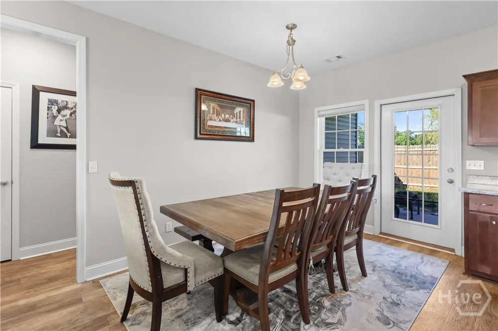 301 Tallulah Bend Ellabell, GA 31308