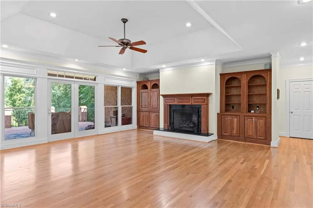 404 Ararat Road Pilot Mountain, NC 27041