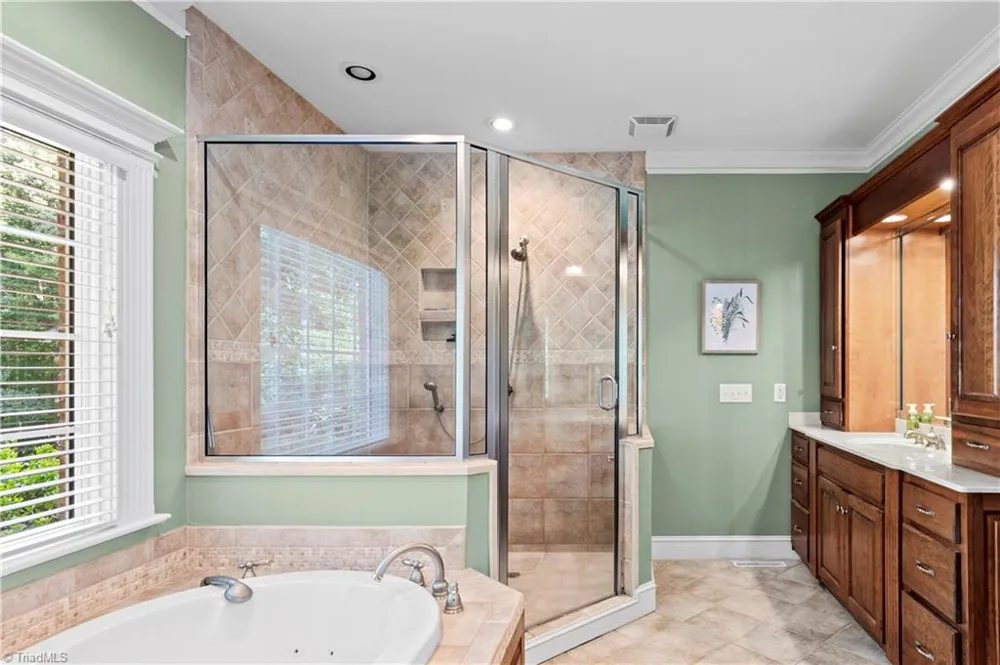 404 Ararat Road Pilot Mountain, NC 27041